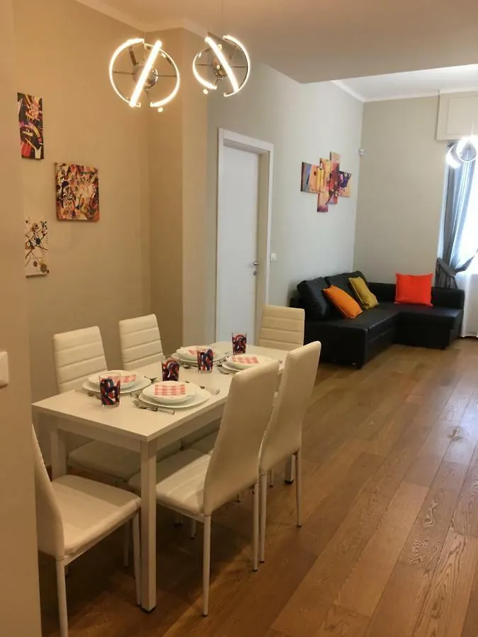 Cooper Apartment Genua 0*,