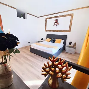 Luxury Flat In Center By The Sea , Bari Włochy